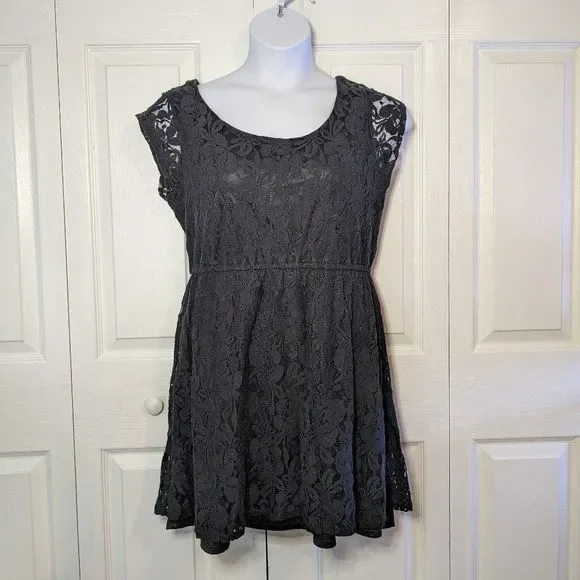 chinese dress ladies Lace High-Low V-Neck Dress – Charming Charlie main image 0